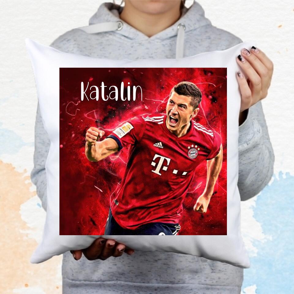 Lewandowsky párna saját névvel