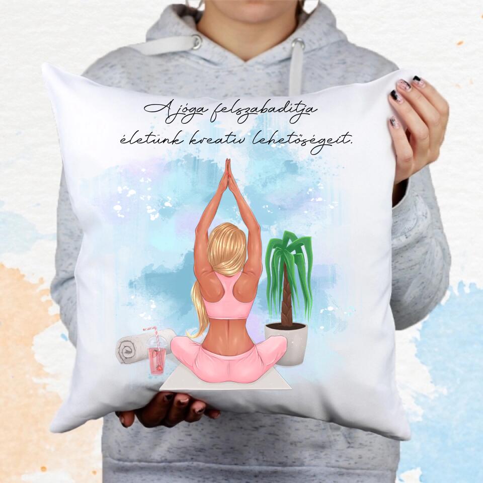 Jógázó lány párna