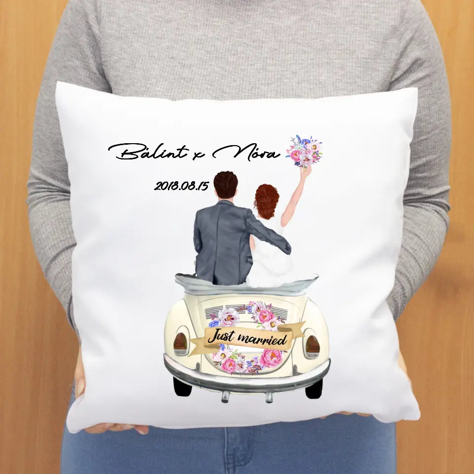 Friss házasok egyedi ajándék párna