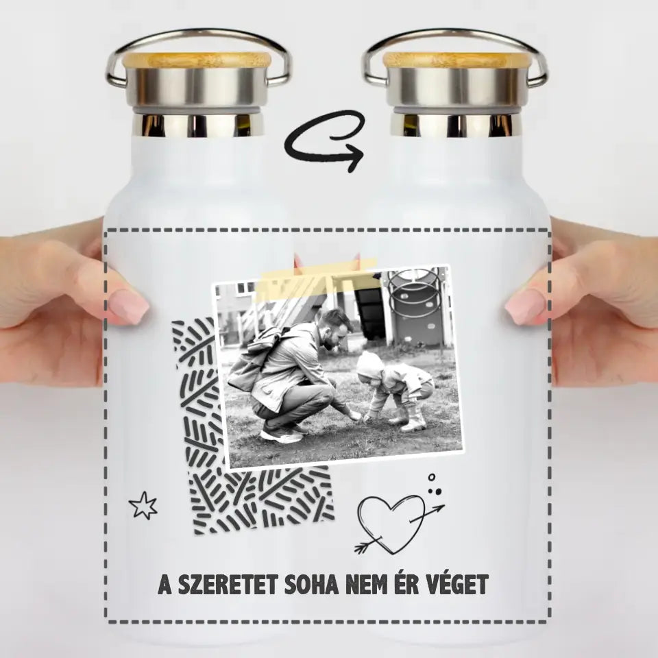 Egyedi kulacs felirattal és fényképpel