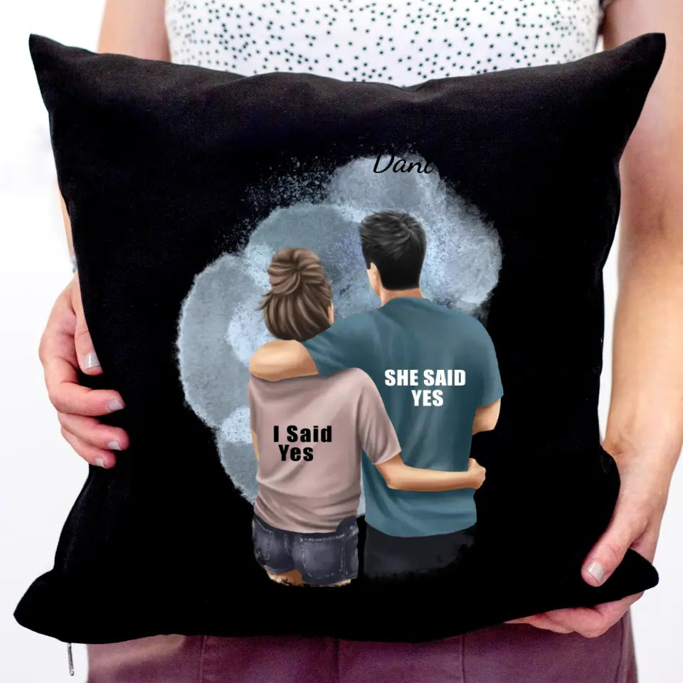 Egyedi ölelős páros fekete párna