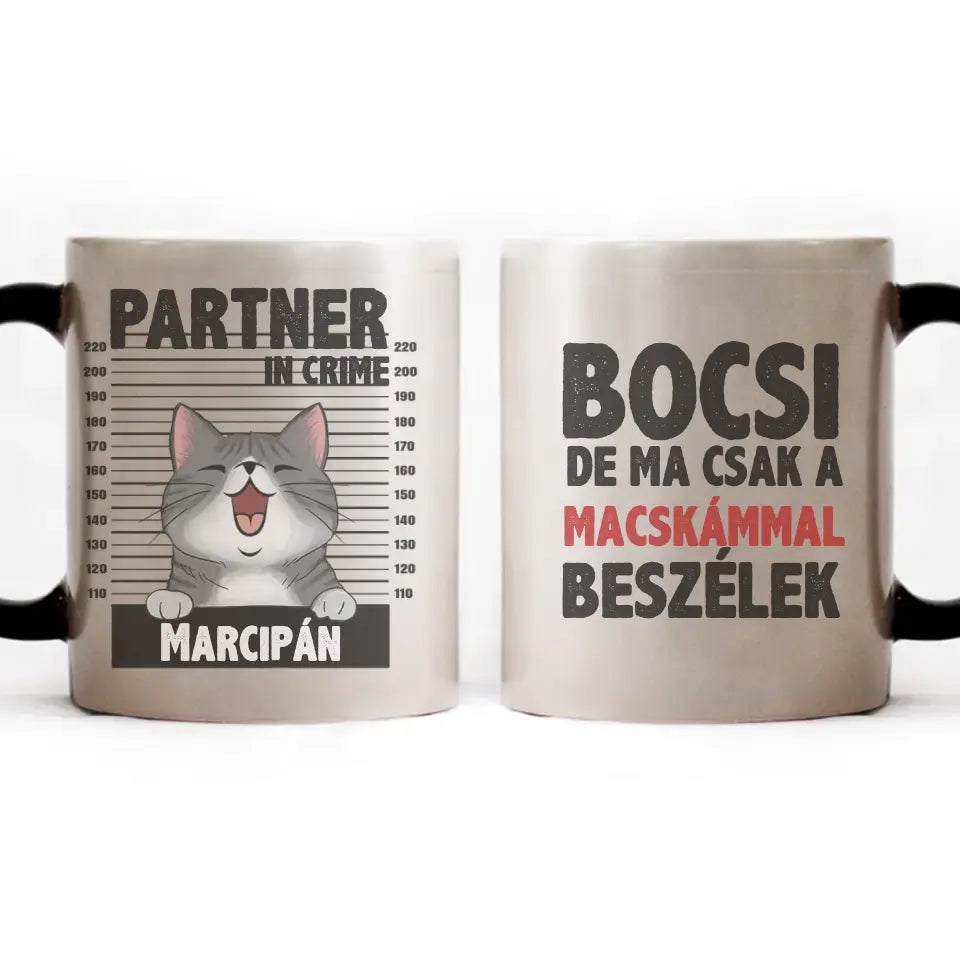 Ma csak a macskámmal beszélek bögre szerkeszthető karakterekkel