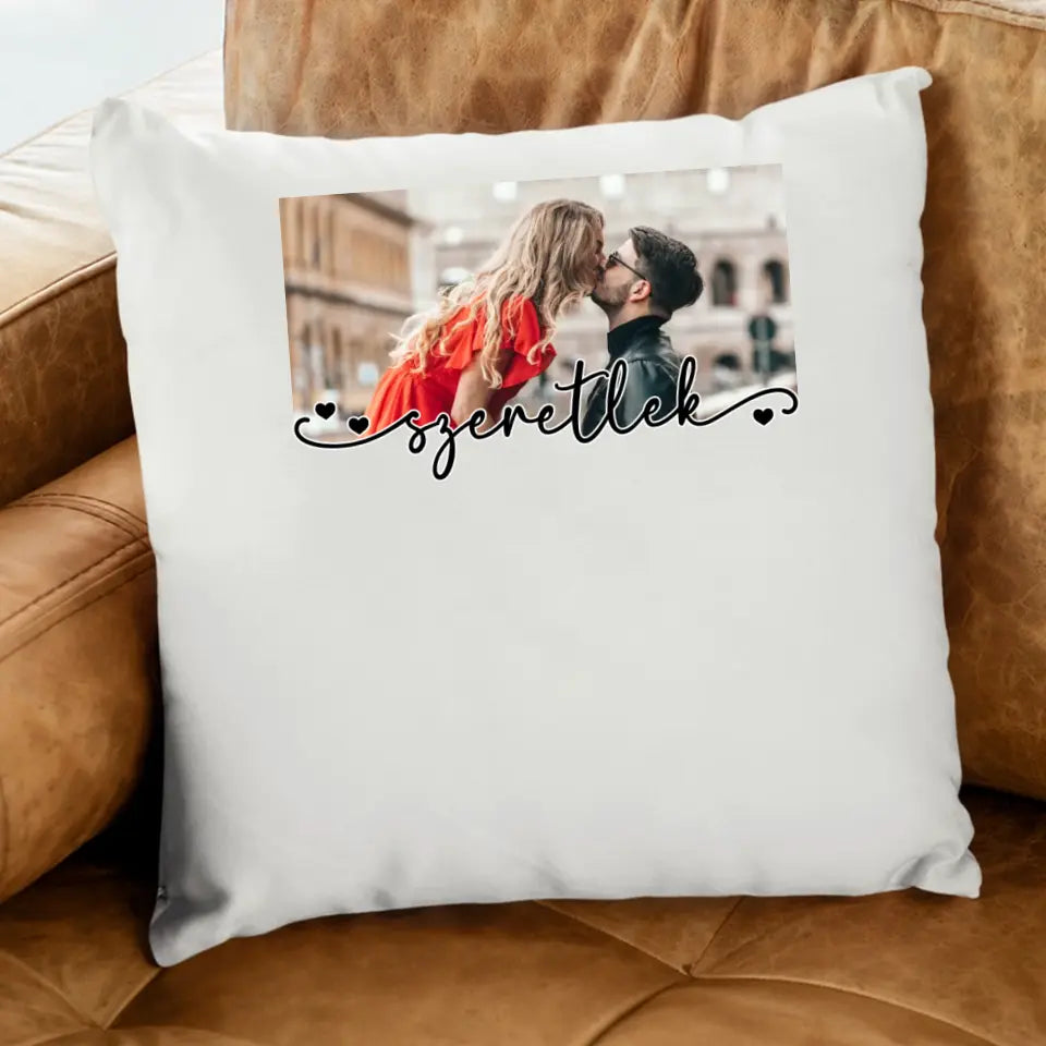 Love feliratos párna egyedi képpel