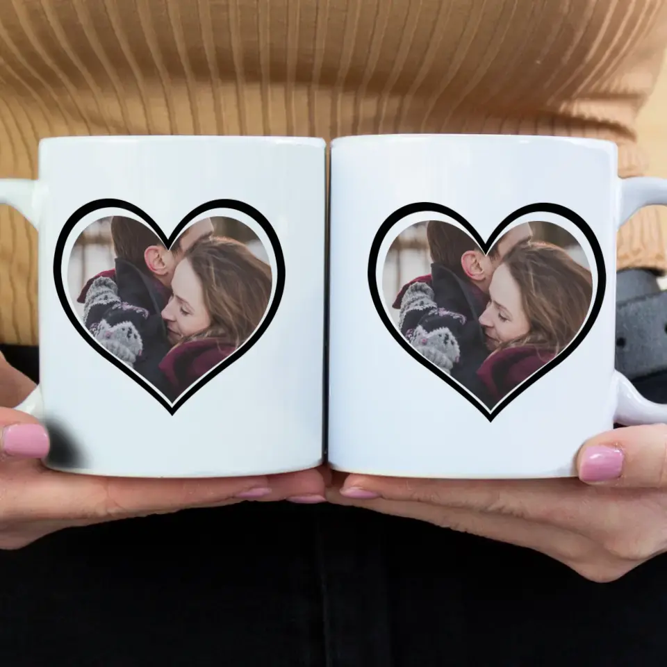 Szív alakú egyedi képes bögre