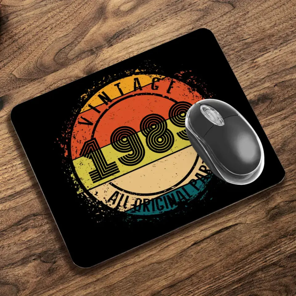 Évszámos egyedi születésnapi ajándék egérpad