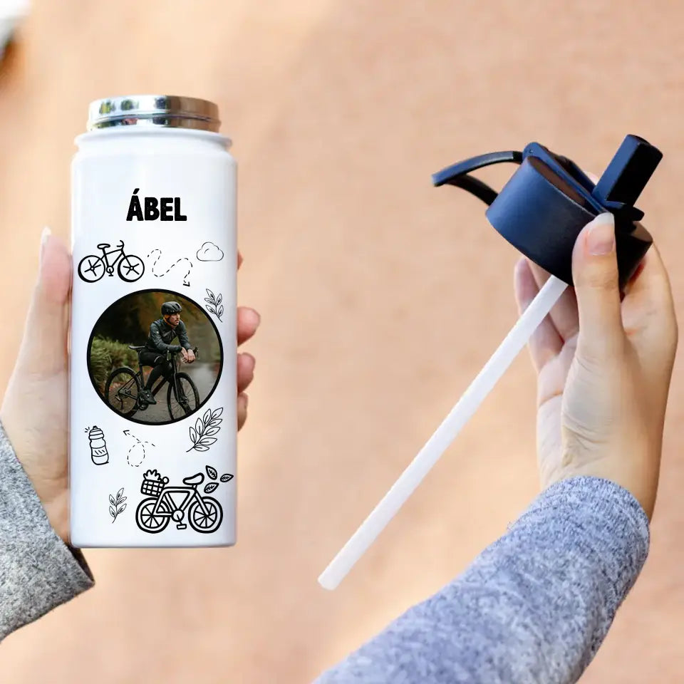 Szívószálas egyedi képes kulacs többféle rajzzal