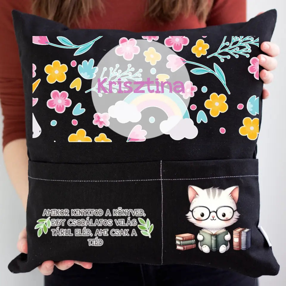 Személyre szabható olvasós zsebes párna Lányoknak egyedi névvel