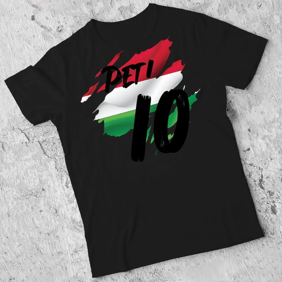 Szurkolói póló választható zászlóval, egyedi névvel és számmal