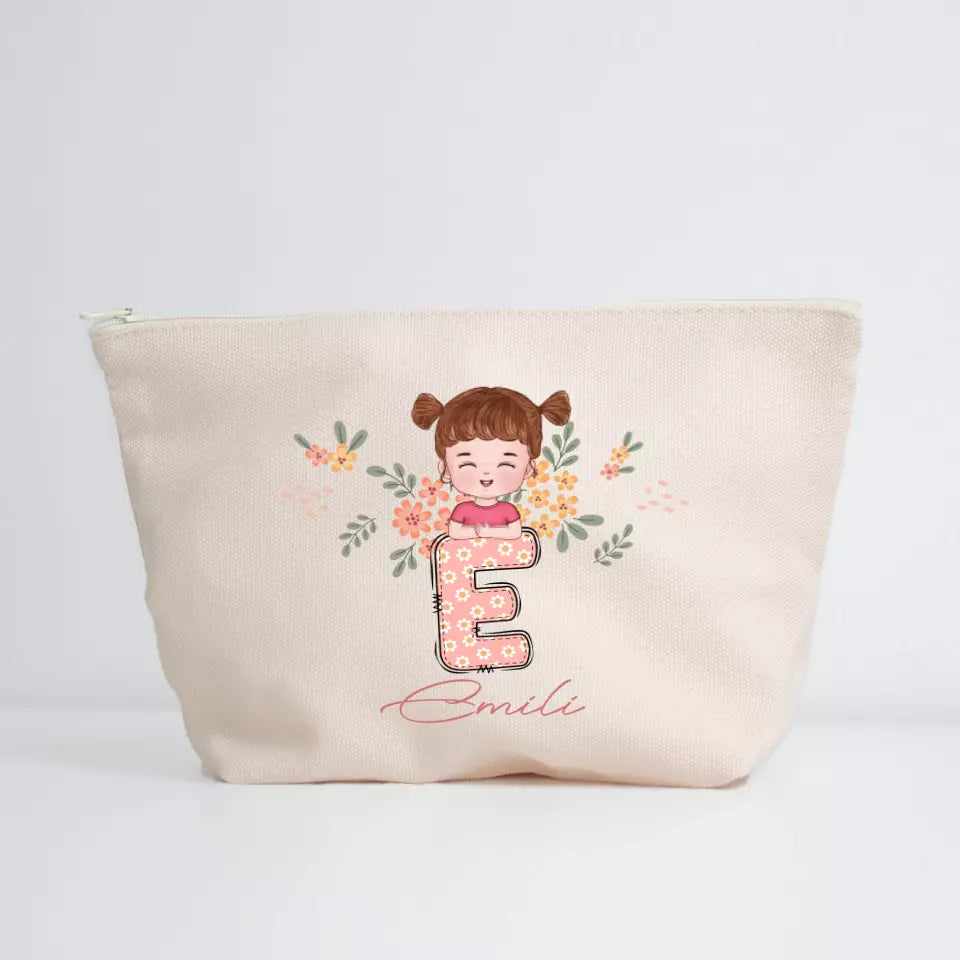 Személyre szabható cuki karakteres ajándék neszeszer lányoknak