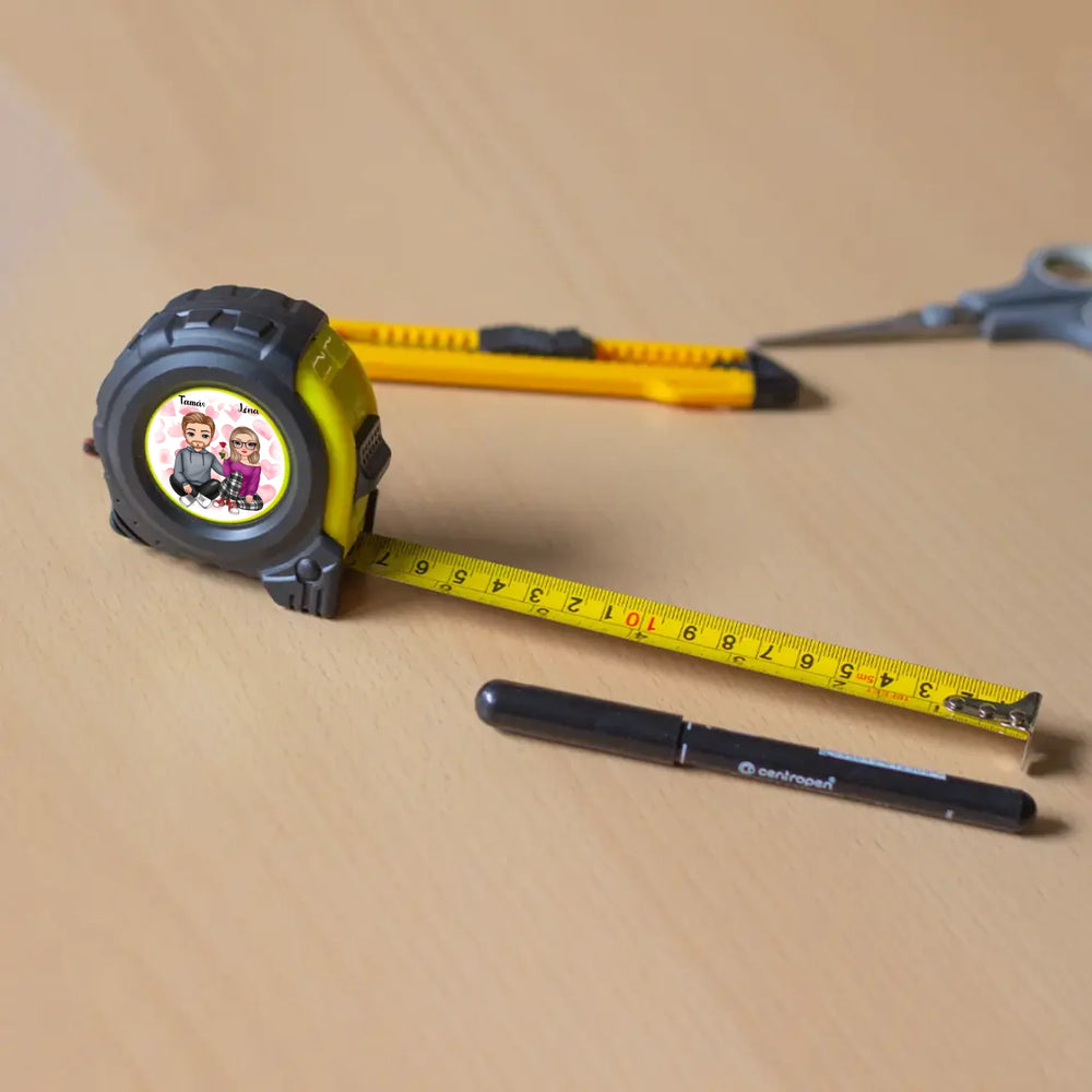 Szerkeszthető cuki karakteres ajándék mérőszalag pároknak