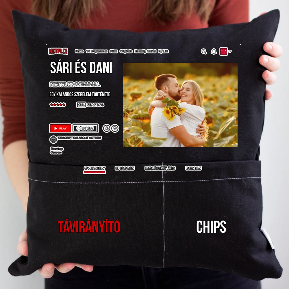 Egyedi képes Netflixes zsebes párna pároknak