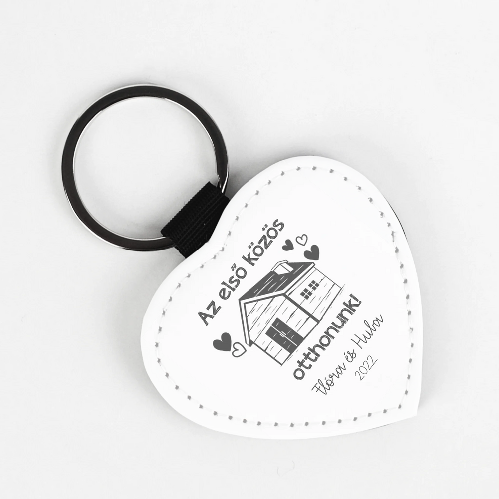 Első otthon ajándék kulcstartó szív alakú