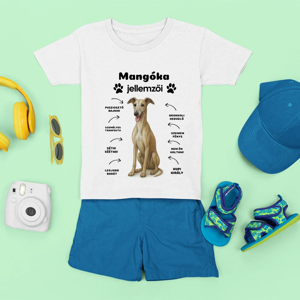 Az én kutyám jellemzői póló kisfiúknak