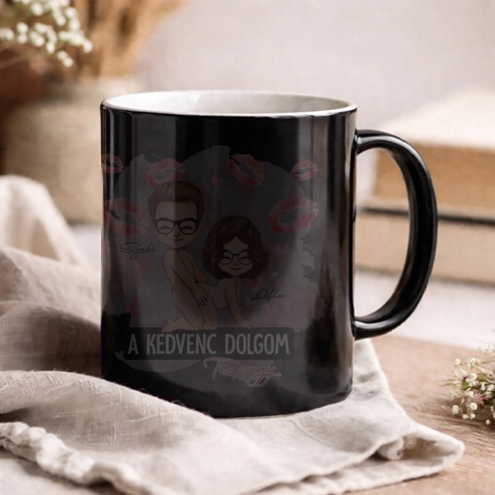 Hőre változó bögre pároknak - A kedvenc dolgom Te vagy szerkeszthető karakterekkel, egyedi névvel