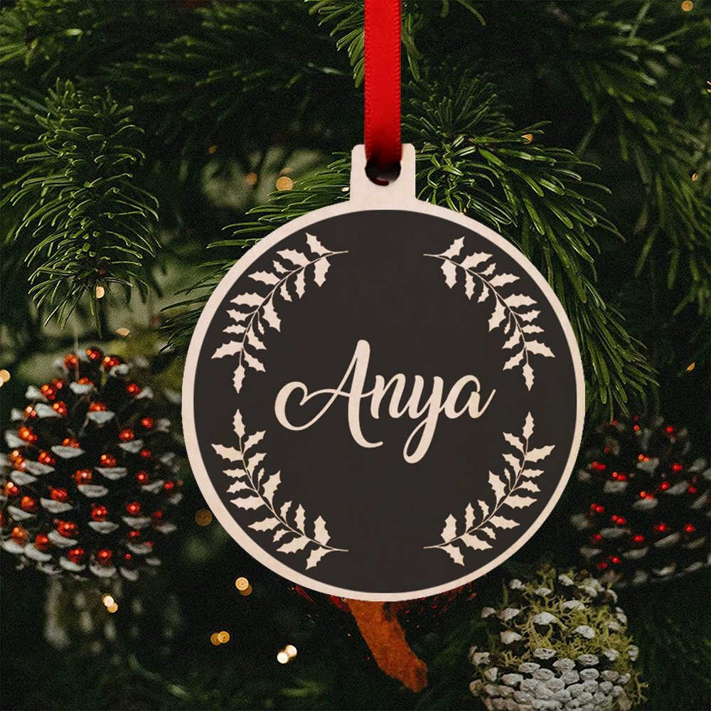 Karácsonyfadísz egyedi névvel - Bogreguru