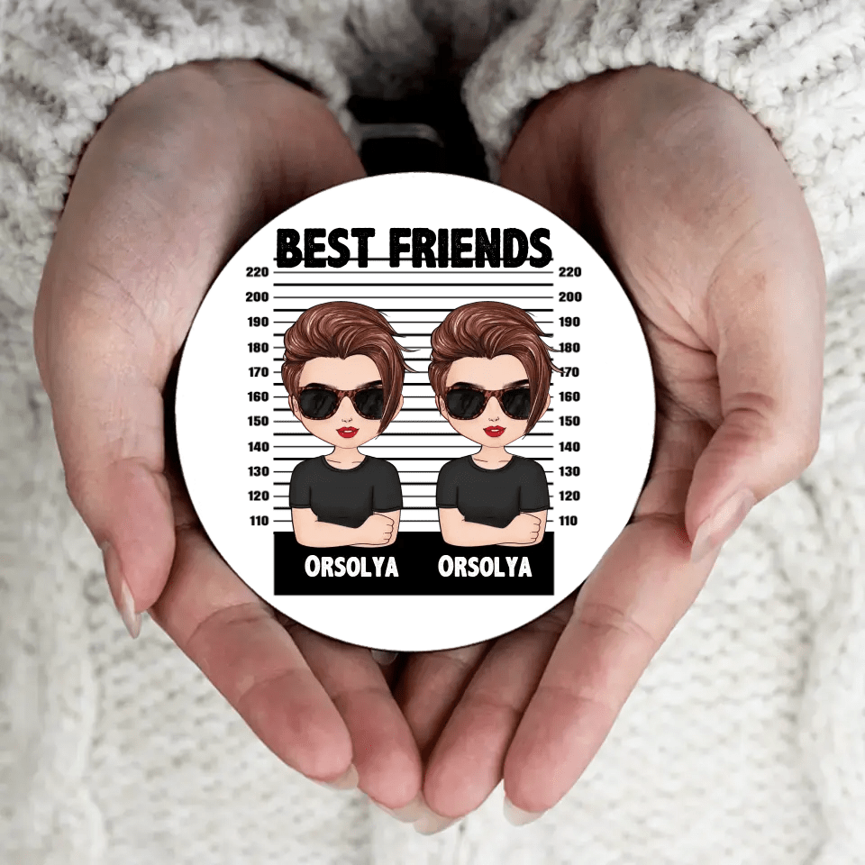 Legjobb barátnők kör alakú hűtőmágnes szerkeszthető karakterekkel - Bogreguru