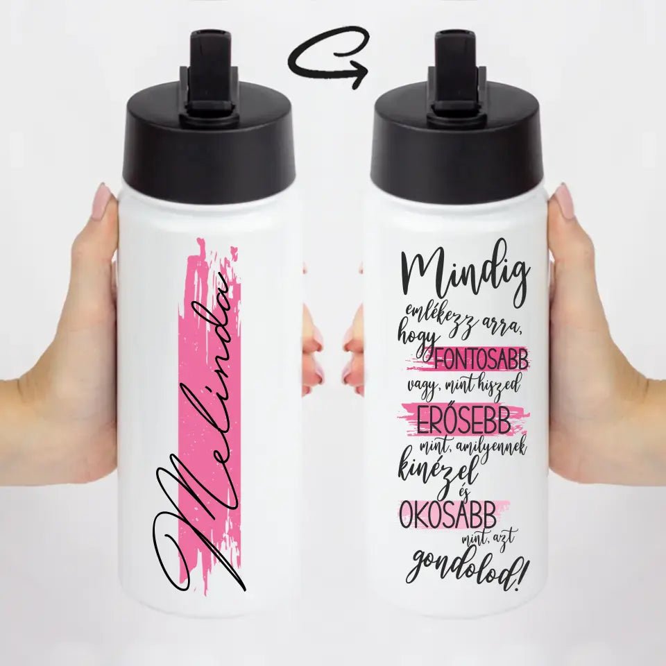 Szívószálas motivációs kulacs egyedi névvel - Bogreguru