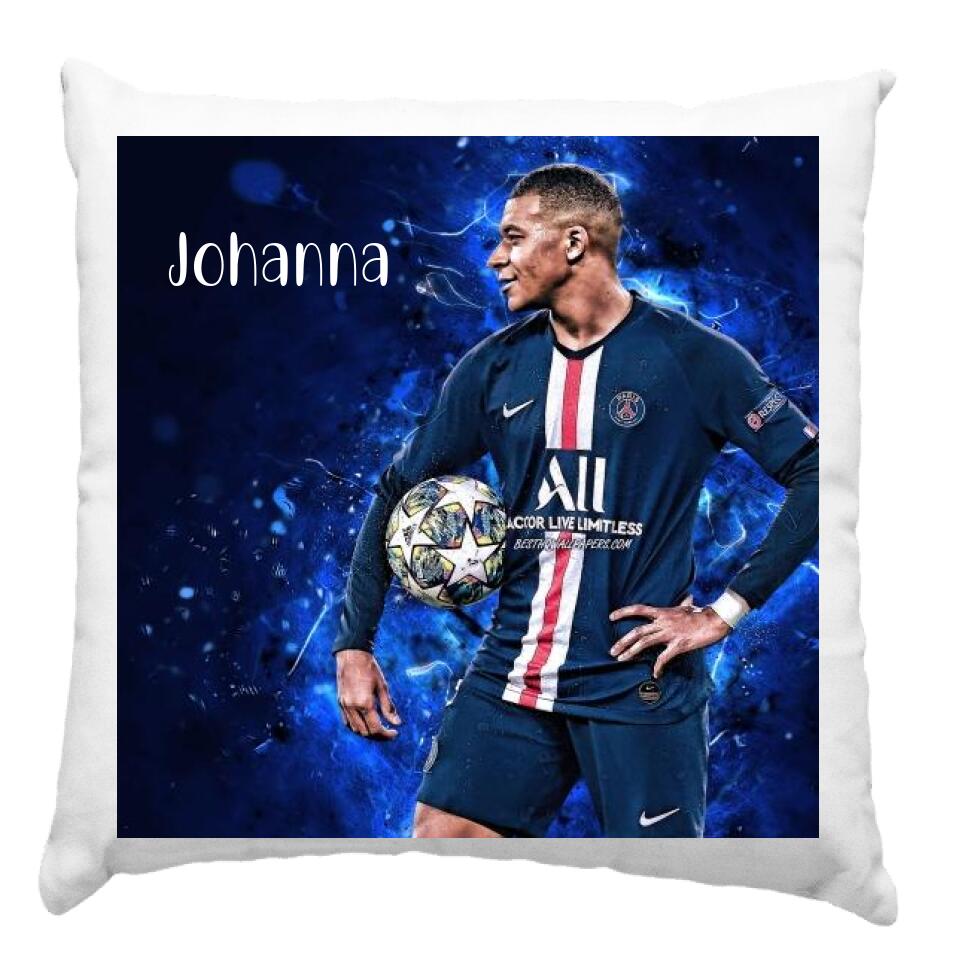 Mbappe párna saját névvel