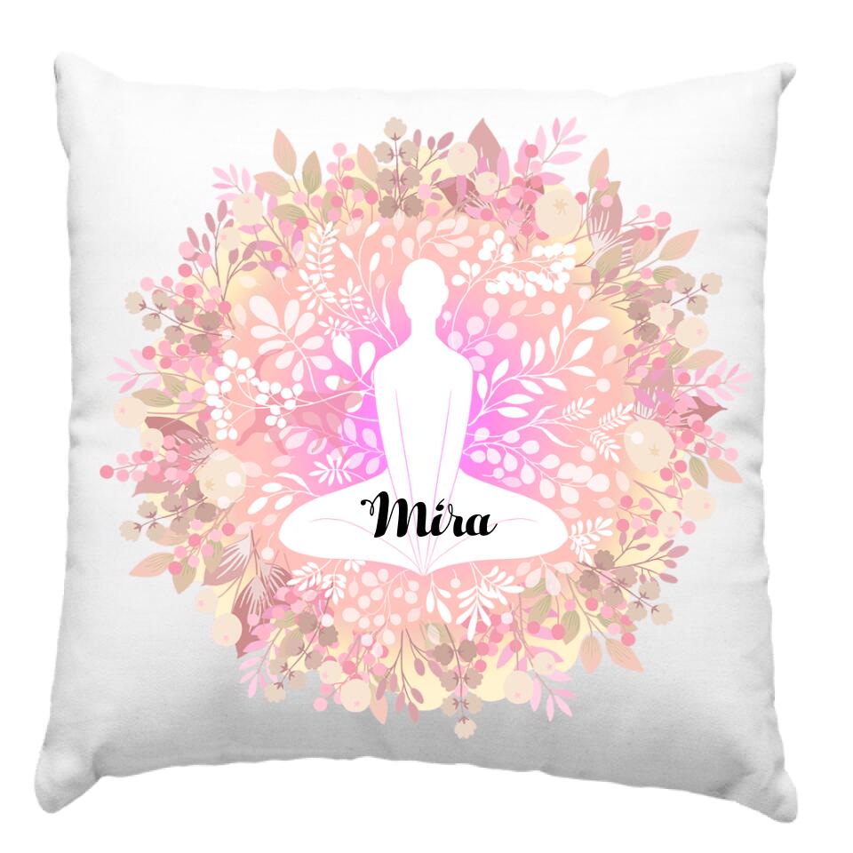 Meditációs párna egyedi névvel