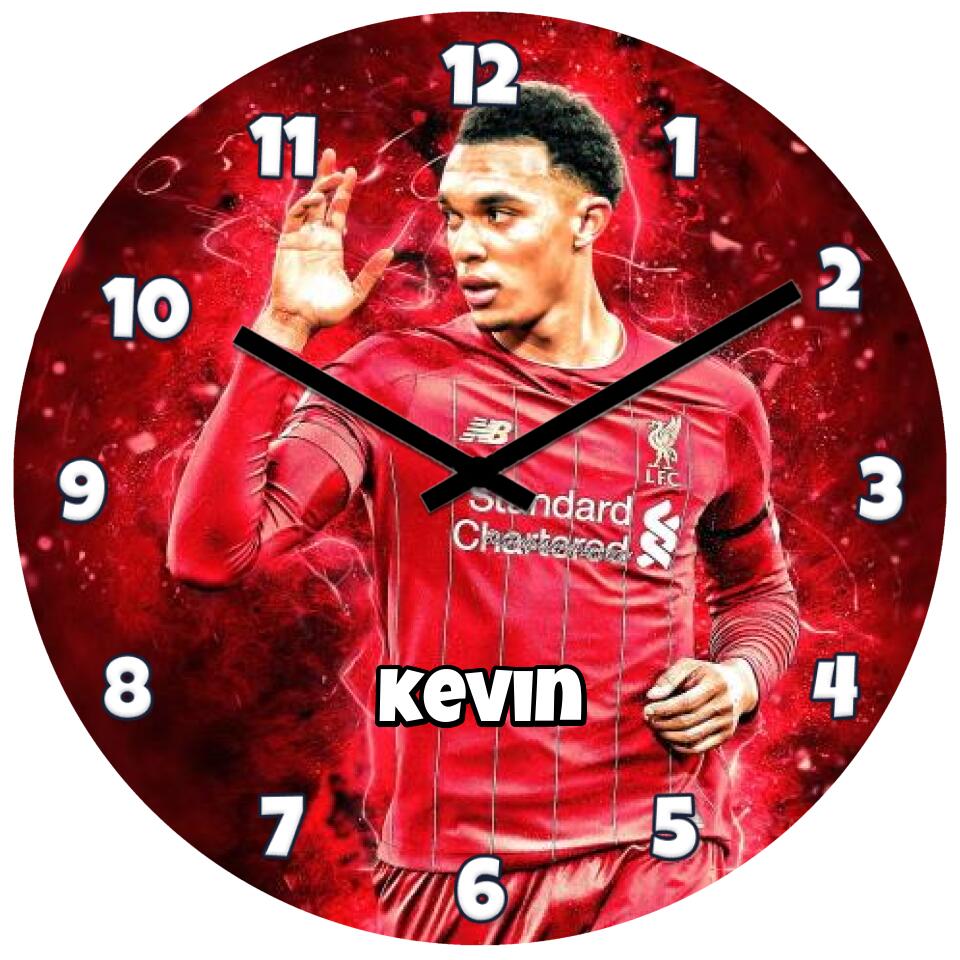 Alexander Arnold óra egyedi névvel