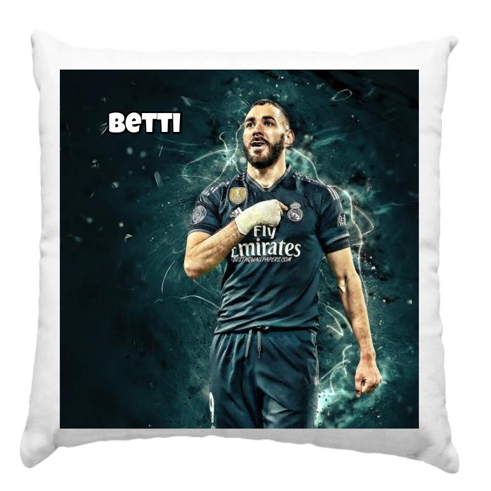 Benzema párna egyedi névvel