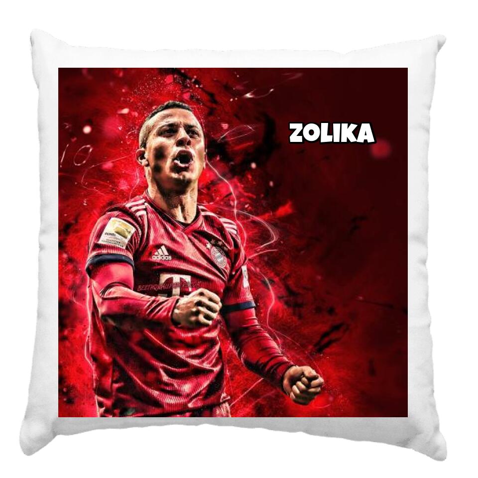 Alcantara Thiago párna egyedi névvel