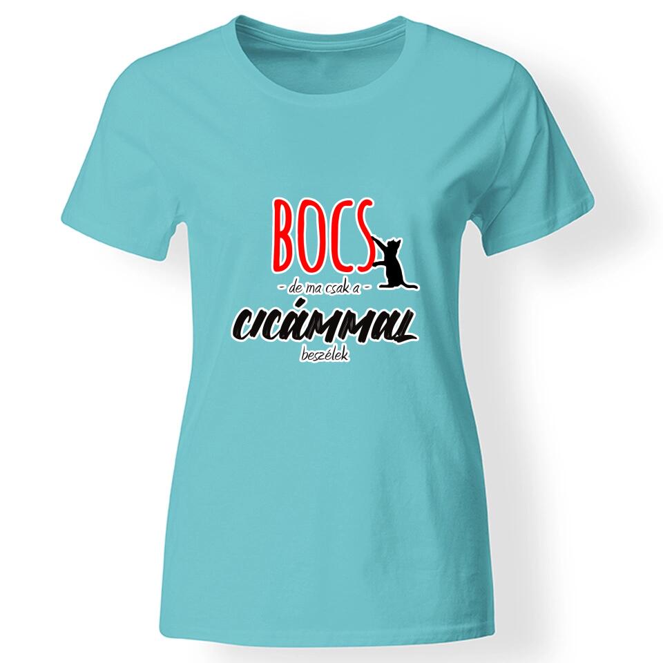 Egyedi feliratos női póló macskásoknak