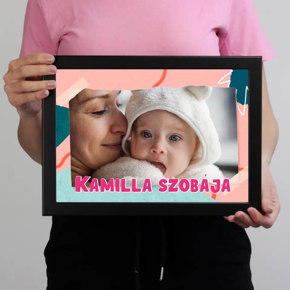 Kép gyerekszobába felirattal