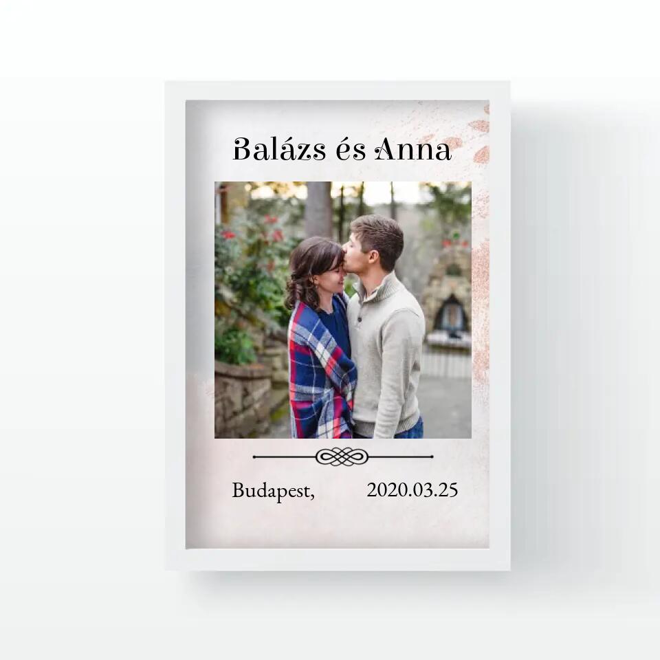 Montázs falikép felirattal