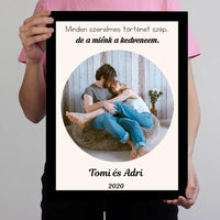 Kerek képes falikép felirattal