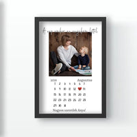 Egyedi falikép saját fotóval és naptárral Anyáknak