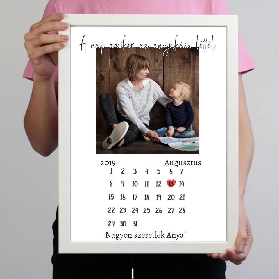Egyedi falikép saját fotóval és naptárral Anyáknak