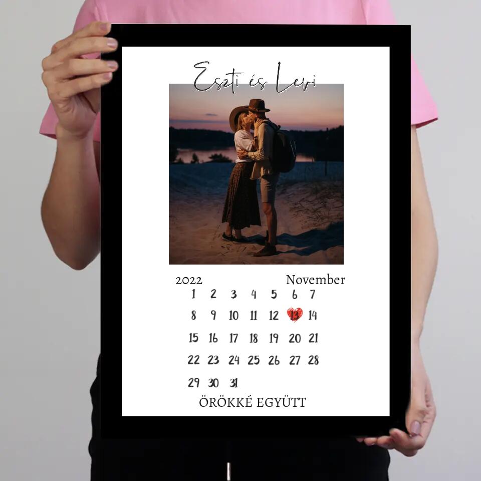 Egyedi falikép saját fotóval és naptárral Pároknak