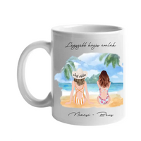 Barátnők a tengerparton bögre