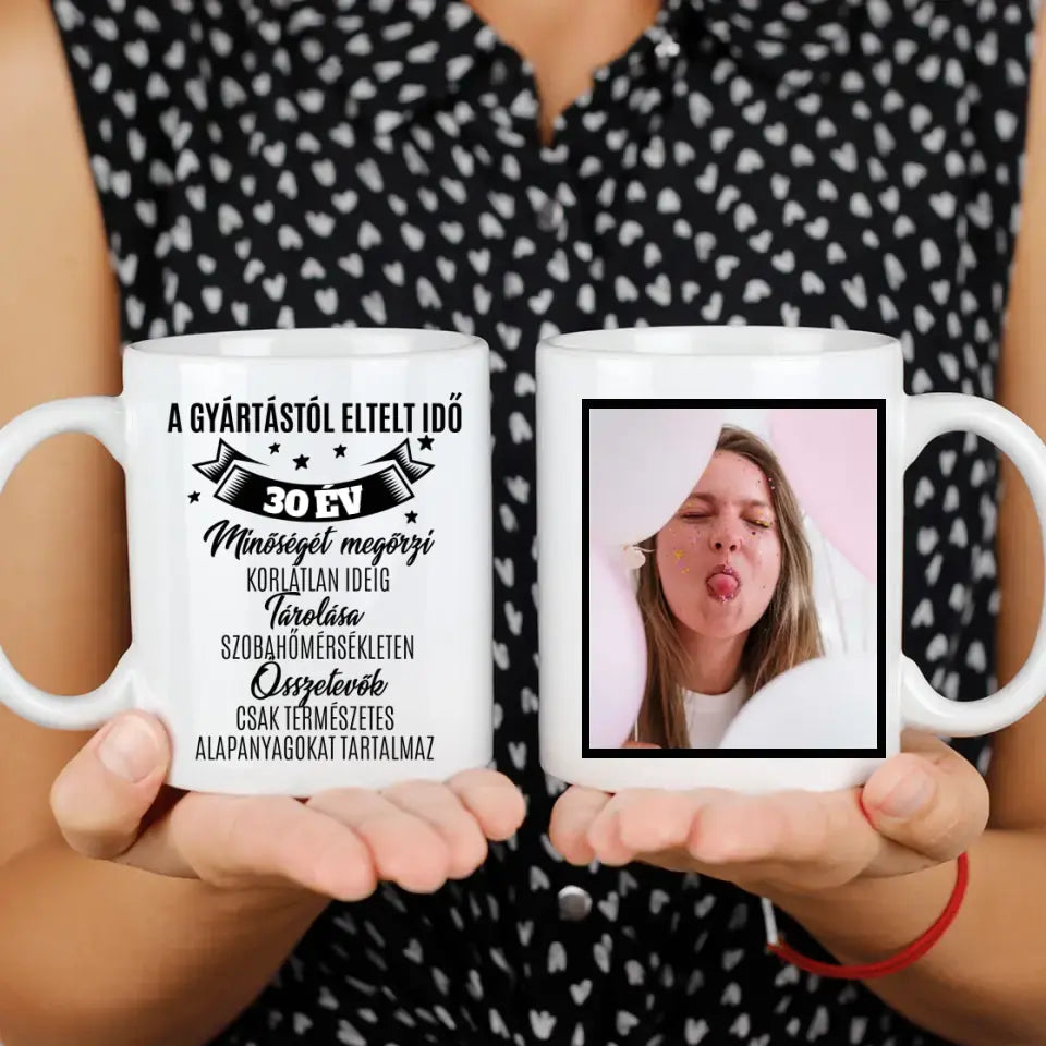 A gyártástól eltelt idő egyedi képes vicces szülinapi bögre