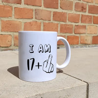 17+1 szülinapi bögre 