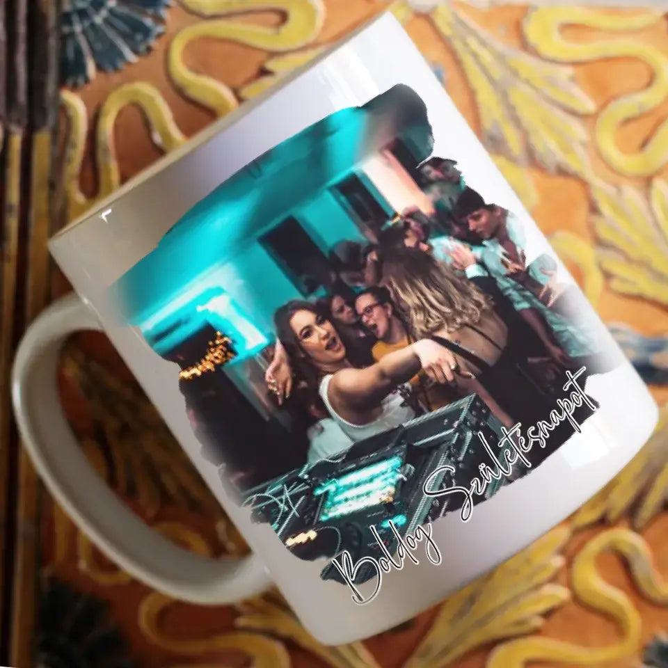 18 év és azóta is menő bögre