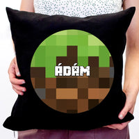 Minecraft egyedi neves párna fekete huzattal
