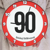 Kilencvenes szülinapi óra