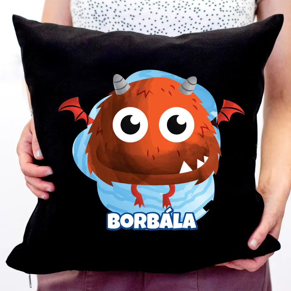 Szörnyes díszpárna saját névvel gyerekeknek