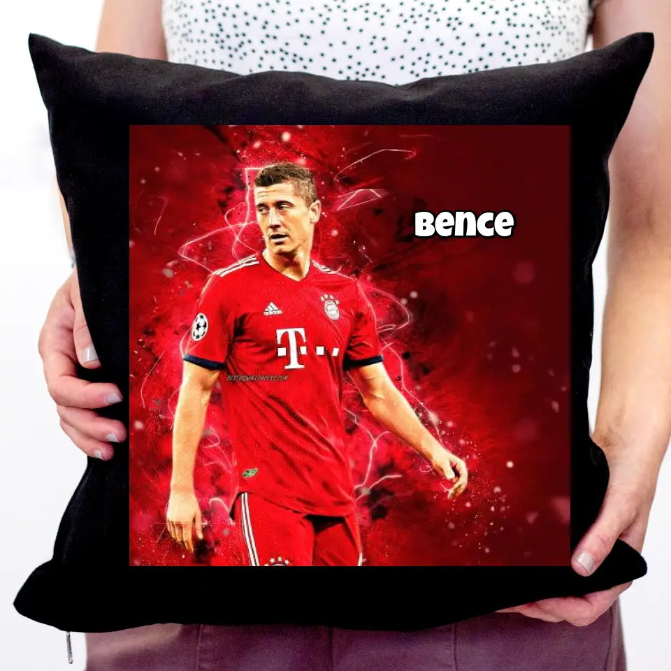 Lewandowski párna egyedi névvel