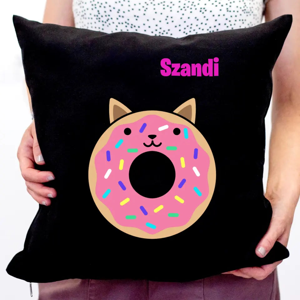 Cicás párna saját névvel