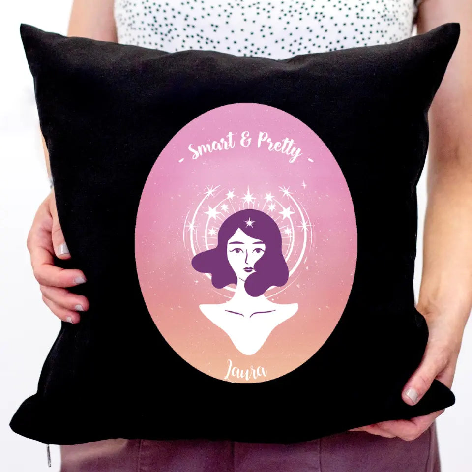 Csajos párna egyedi névvel