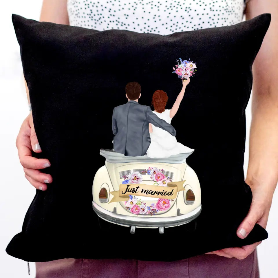 Friss házasok egyedi ajándék párna