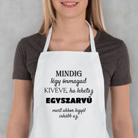 Vicces kötény egyedi felirattal