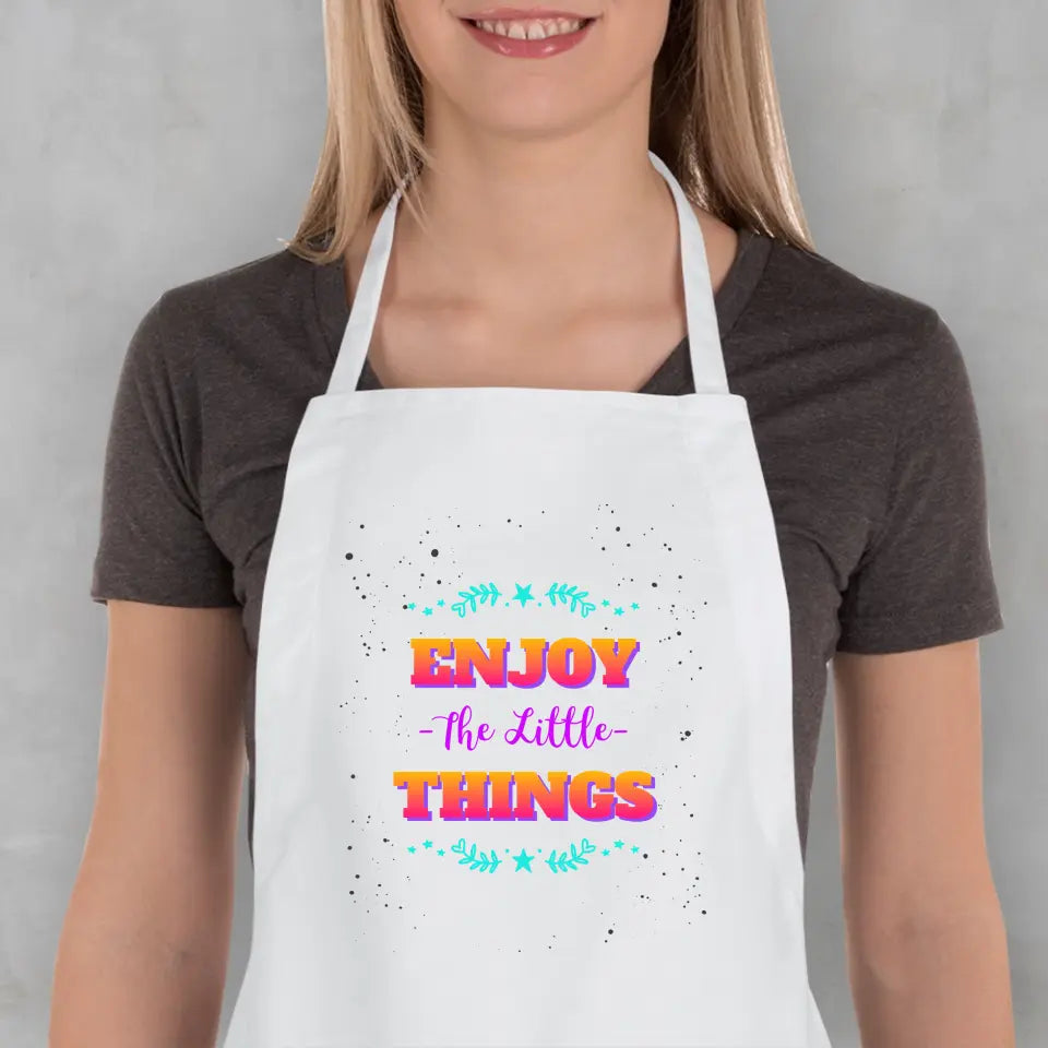 Motivációs mintával díszített kötény