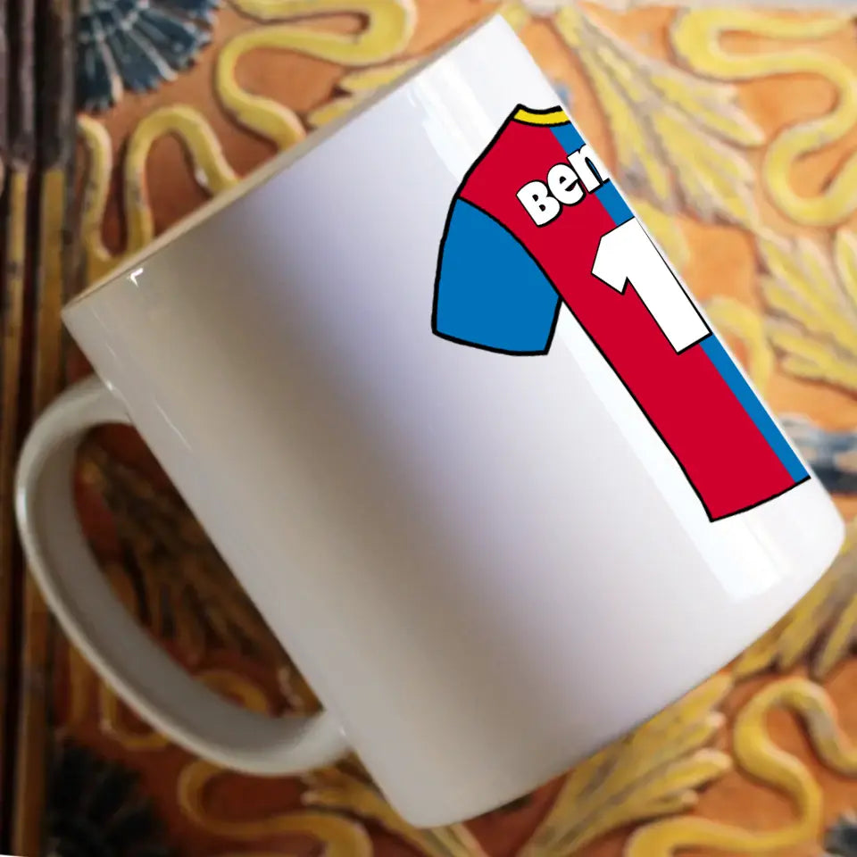 Foci mezes bögre egyedi névvel és számmal