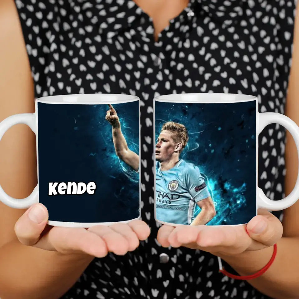 De Bruyne bögre egyedi névvel