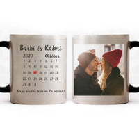 Egyedi bögre pároknak naptárral és képpel