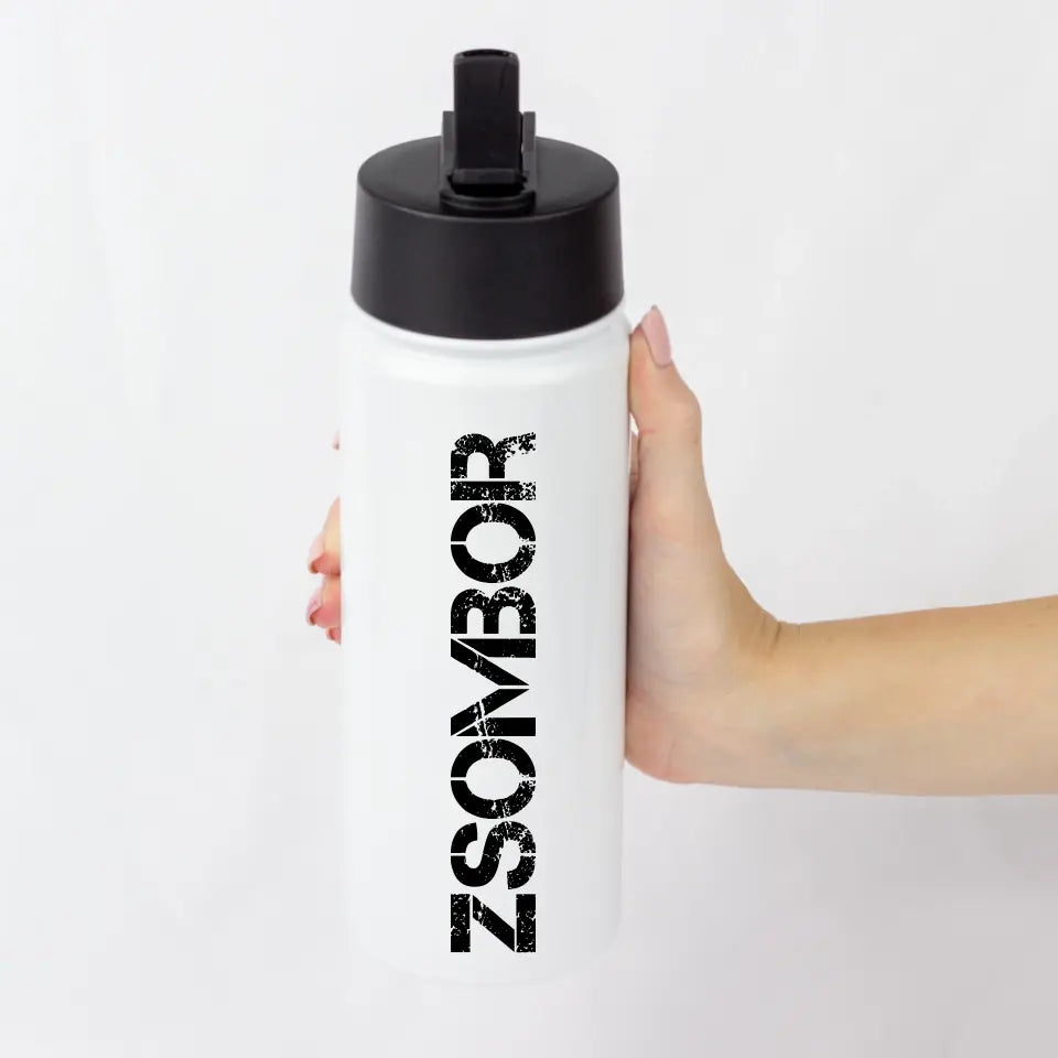 Szívószálas kulacs egyedi névvel
